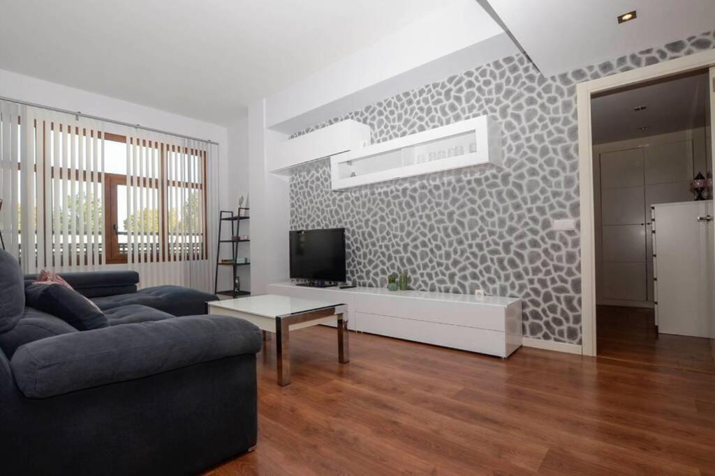 Apartamento Completo - Centro De Algeciras Exterior photo